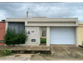 Casa em leilão - Rua Ubirajara Rocha Fontenele, 2175 - Camocim/CE - Banco Santander Brasil S/A | Z34071