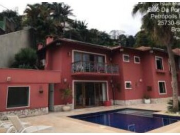 Casas em leilão - Rua D, 300  - Petrópolis/RJ - Banco Cooperativo Sicoob S.A. | Z34150