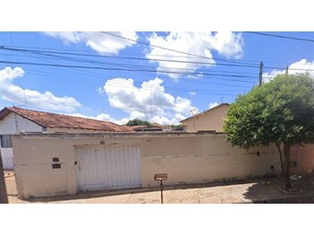 Casa em leilão - Avenida Wilson Faria, 134 - Matão/SP - Banco Santander Brasil S/A | Z34071