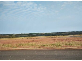 Terreno em leilão - Rua 003, s/nº - Marília/SP - Banco Cooperativo Sicoob S.A. | Z33955