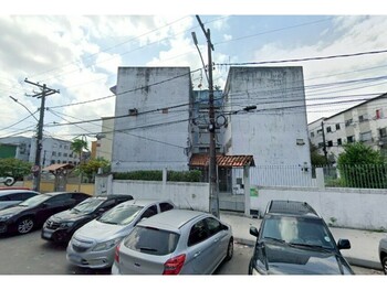 Apartamento em leilão - Avenida Oceano Atlantico, 139 - Salvador/BA - Itaú Unibanco S/A  | Z33976