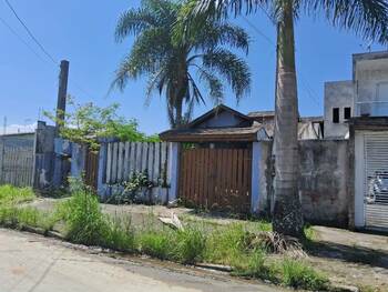 Casa em leilão - Alameda dos Pindás, 87 - Caraguatatuba/SP - Banco Santander Brasil S/A | Z34071