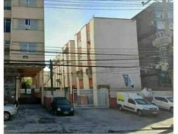 Apartamentos e Flats em leilão - Avenida Ernani Cardoso, 258 - Rio de Janeiro/RJ - Itaú Unibanco S/A  | Z34139