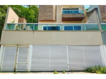 Casa em leilão - Rua João Alberto dos Santos (Antiga Rua A), 160 - Rio de Janeiro/RJ - Itaú Unibanco S/A  | Z34111