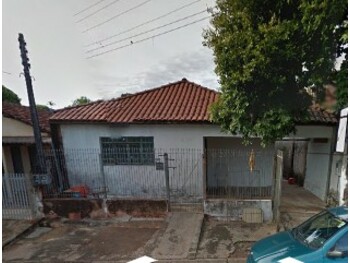 Casa em leilão - Rua Olímpio de Souza Borges, 160 - Regente Feijó/SP - Banco Santander Brasil S/A | Z34071