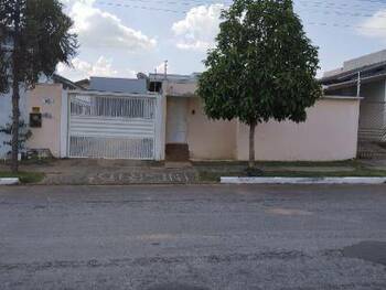 Casa em leilão - Avenida Jacarandá, 1608S - Lucas Do Rio Verde/MT - Banco Santander Brasil S/A | Z34071