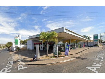 Imóveis - Comerciais em leilão - Avenida João Baptista de Oliveira, s/n - Araraquara/SP - Tribunal de Justiça do Estado de São Paulo | Z34115