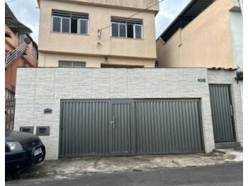 Casa em leilão - Rua Doutor Lívio de Oliveira Motta, 106 - Juiz de Fora/MG - Banco Santander Brasil S/A | Z33779