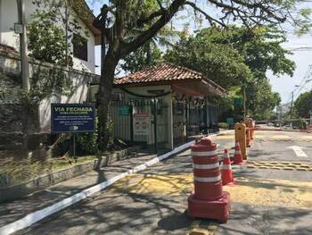 Casa em leilão - Rua Coutinho Cavalcante, 178 - Rio de Janeiro/RJ - Banco Santander Brasil S/A | Z34071