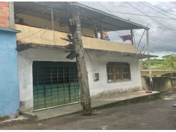 Casa em leilão - Rua São Vicente, 50 - Manaus/AM - Itaú Unibanco S/A  | Z33974