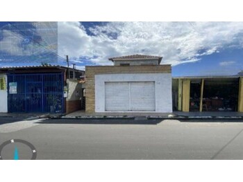 Casa em leilão - Rua Cordovil, 460 - Parintins/AM - Banco Bradesco S/A | Z34022