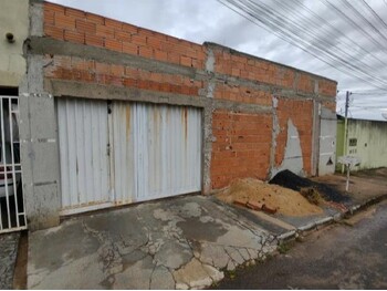 Casa em leilão - Rua Chapadão do Bugre, 577 - Uberlândia/MG - Banco Daycoval S/A | Z34200