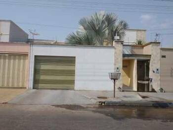 Casa em leilão - Rua Mario de Godoy, 232 - Caldas Novas/GO - Banco Santander Brasil S/A | Z34071