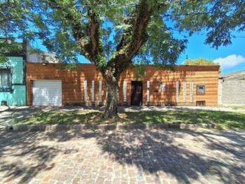 Casa em leilão - Avenida Major Carlos Pinto, 220 - Rio Grande/RS - Banco Santander Brasil S/A | Z34071