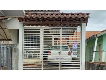 Casa em leilão - Rua Curitiba, 68 - Dois Vizinhos/PR - Banco Santander Brasil S/A | Z34071