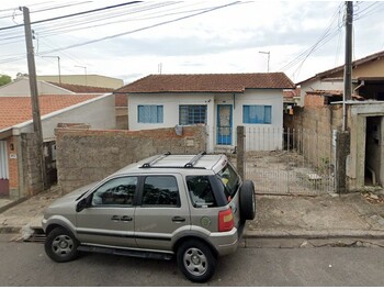 Casa em leilão - Rua Lourenço José Ferreira, 44 - São João da Boa Vista/SP - Itaú Unibanco S/A  | Z34112