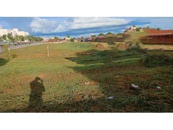 Terrenos e Lotes em leilão - Rua 31, s/nº - Caldas Novas/GO - Banco Santander Brasil S/A | Z34010
