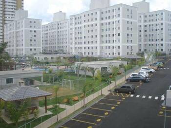 Apartamentos e Flats em leilão - Rua Reverendo João Batista Ribeiro Neto, 100 - Londrina/PR - Banco Santander Brasil S/A | Z34071