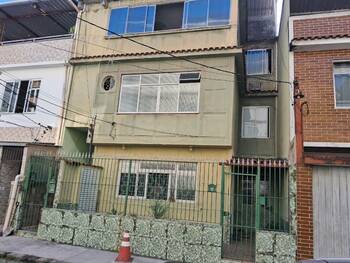 Apartamentos e Flats em leilão - Rua Brinco da Princesa, 16 - Rio de Janeiro/RJ - Banco Santander Brasil S/A | Z34279