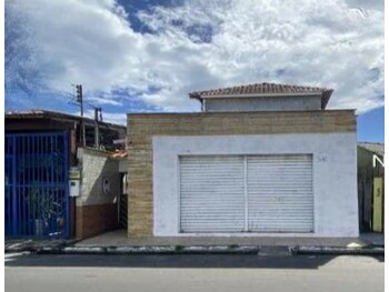 Casa em leilão - Rua Cordovil, 460 - Parintins/AM - Banco Bradesco S/A | Z34310