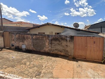 Casa em leilão - Rua Santana, 42 - Orizona/GO - Banco Bradesco S/A | Z34184