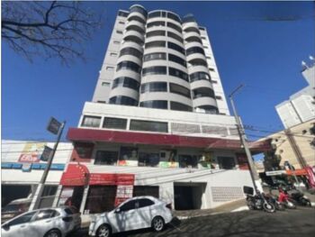 Apartamentos e Flats em leilão - Avenida Fernando Machado, 960D - Chapecó/SC - Banco Bradesco S/A | Z34249