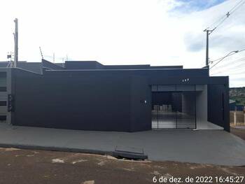 Casa em leilão - Rua Patativa Chorona, 197 - Arapongas/PR - Banco Santander Brasil S/A | Z34279