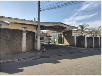 Casa em leilão - Rua Maria Cândida Ferreira Lacerda, 607 - Carapicuíba/SP - Banco Santander Brasil S/A | Z34279