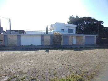 Casa em leilão - Rua Ermide Dare, 215 - Peruíbe/SP - Banco Santander Brasil S/A | Z34279
