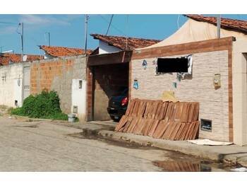 Casa em leilão - Rua Ipê Rosa, 58 - Aracaju/SE - Banco Santander Brasil S/A | Z34279