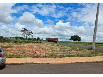 Terreno em leilão - Avenida Zualdo Paganini, S/nº - Piacatu/SP - Banco Cooperativo Sicoob S.A. | Z34272