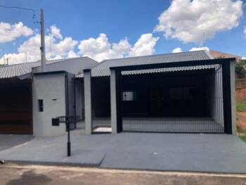 Casa em leilão - Avenida Angelin Ré, 978 - Matão/SP - Banco Santander Brasil S/A | Z34279