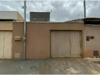 Casa em leilão - Rua das Alamandas, 50 - Trindade/GO - Itaú Unibanco S/A  | Z34139