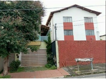 Casa em leilão - Rua Rio Orenoco, 897 - Contagem/MG - Itaú Unibanco S/A  | Z34430