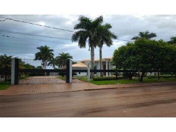 Casa em leilão - Avenida Xv de Novembro, 283 - São Carlos do Ivaí/PR - Banco Bradesco S/A | Z34179