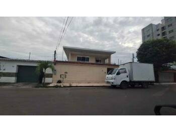 Casa em leilão - Rua Edson Bitar, 72 - Manaus/AM - Banco Santander Brasil S/A | Z34279
