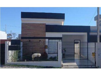 Casa em leilão - Rua Girassol, 177 - Matelândia/PR - Banco Santander Brasil S/A | Z33928