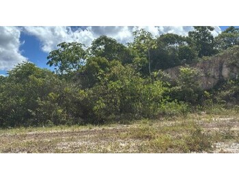 Terrenos e Lotes em leilão - Rua Fazenda Mamão, s/n° - Candeias/BA - Banco Bradesco S/A | Z34456