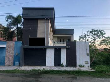 Casa em leilão - Rua Fátima Soares de Sousa, 128 - Quixadá/CE - Banco Santander Brasil S/A | Z34477