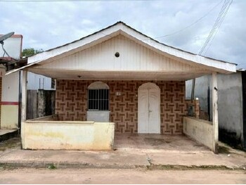 Casa em leilão - Rua Manoel de Castro, 241 - Autazes/AM - Banco Bradesco S/A | Z34456