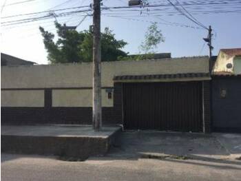 Casa em leilão - Avenida Cidade de Campos, 457 - São Gonçalo/RJ - Banco Santander Brasil S/A | Z34279