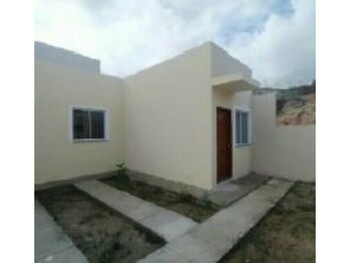 Casa em leilão - Rua Pinheiro Chagas, 725 - São Gonçalo/RJ - Itaú Unibanco S/A  | Z34381