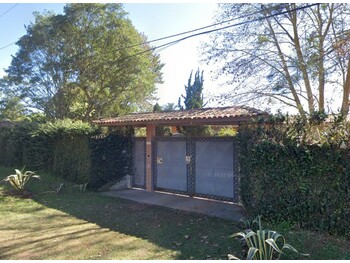 Casa em leilão - Rua Canadá, 328 - Cotia/SP - Banco Bari de Investimentos e Financiamentos S/A | Z34409