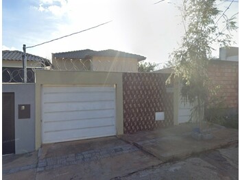 Casa em leilão - Alameda dos Jatobás, 99-A - Montes Claros/MG - Banco Santander Brasil S/A | Z33928