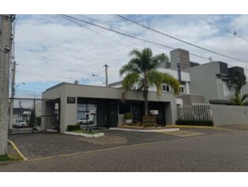 Casa em leilão - Rua Eroni Soares Machado, 300 - Porto Alegre/RS - Banco Santander Brasil S/A | Z34210