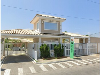 Casa em leilão - Alameda Praia de Guaratuba, 698 - Salvador/BA - Banco Santander Brasil S/A | Z34512