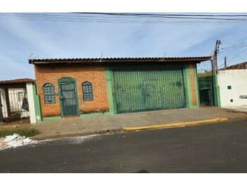 Casa em leilão - Rua Luiz Pedro Bom, 100 - Ribeirão Preto/SP - Itaú Unibanco S/A  | Z34580