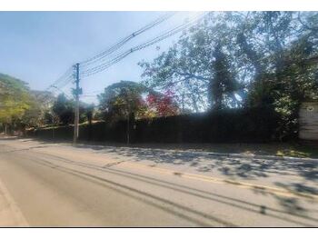 Casa em leilão - Rua das Camélias, 6 - Carapicuíba/SP - Banco Bradesco S/A | Z34708