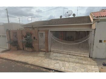 Casa em leilão - Avenida Tarraf, 3295 - Mirassol/SP - Banco Santander Brasil S/A | Z34265