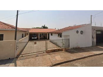 Casa em leilão - Rua Aracajú, 52 - Jaguapitã/PR - Banco Bradesco S/A | Z34588